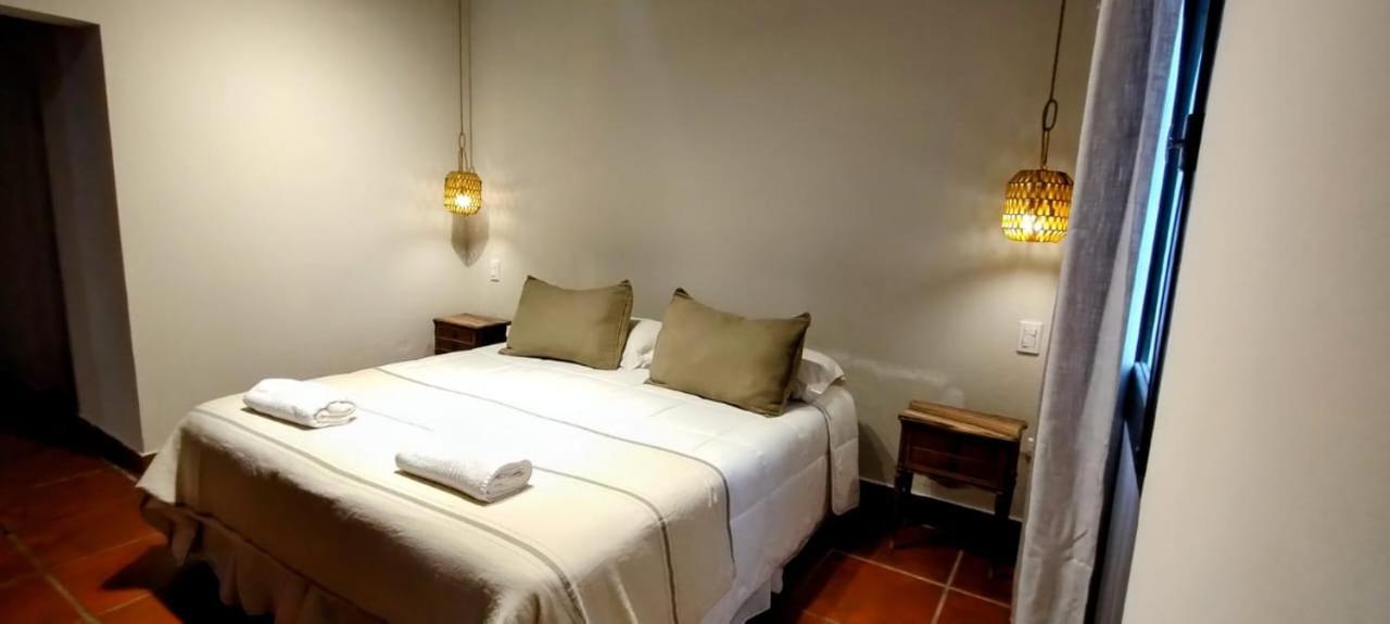 Las Moras Hotel San Lorenzo  Ngoại thất bức ảnh