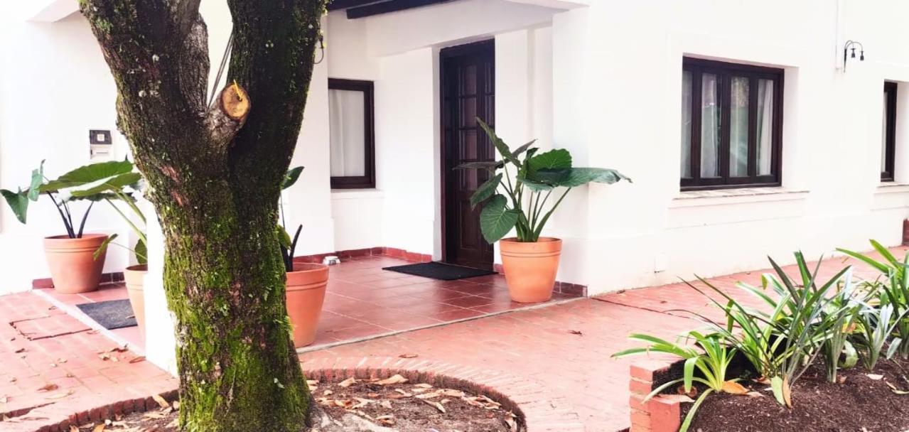 Las Moras Hotel San Lorenzo  Ngoại thất bức ảnh