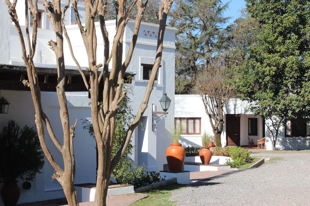 Las Moras Hotel San Lorenzo  Ngoại thất bức ảnh