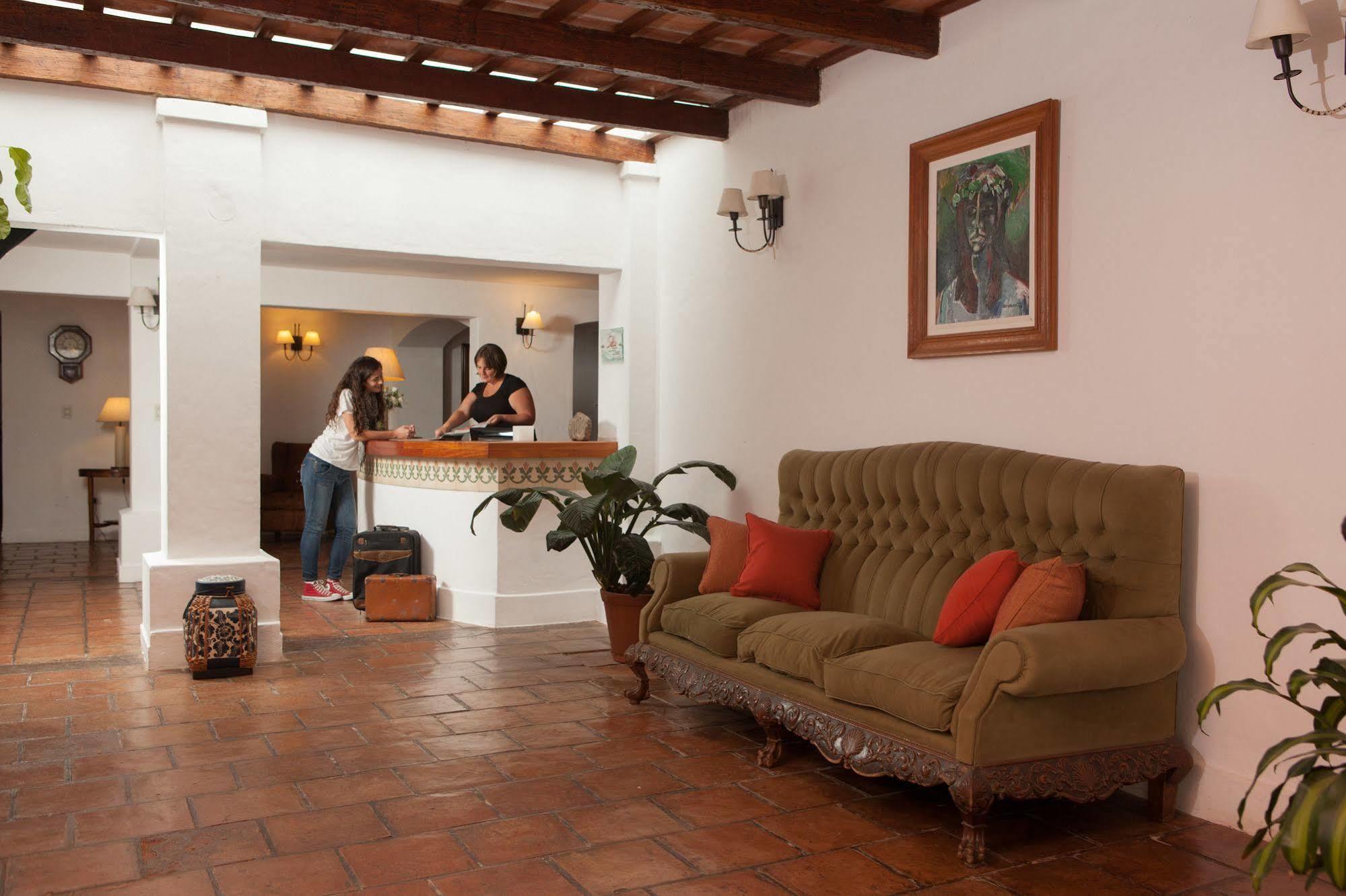 Las Moras Hotel San Lorenzo  Ngoại thất bức ảnh
