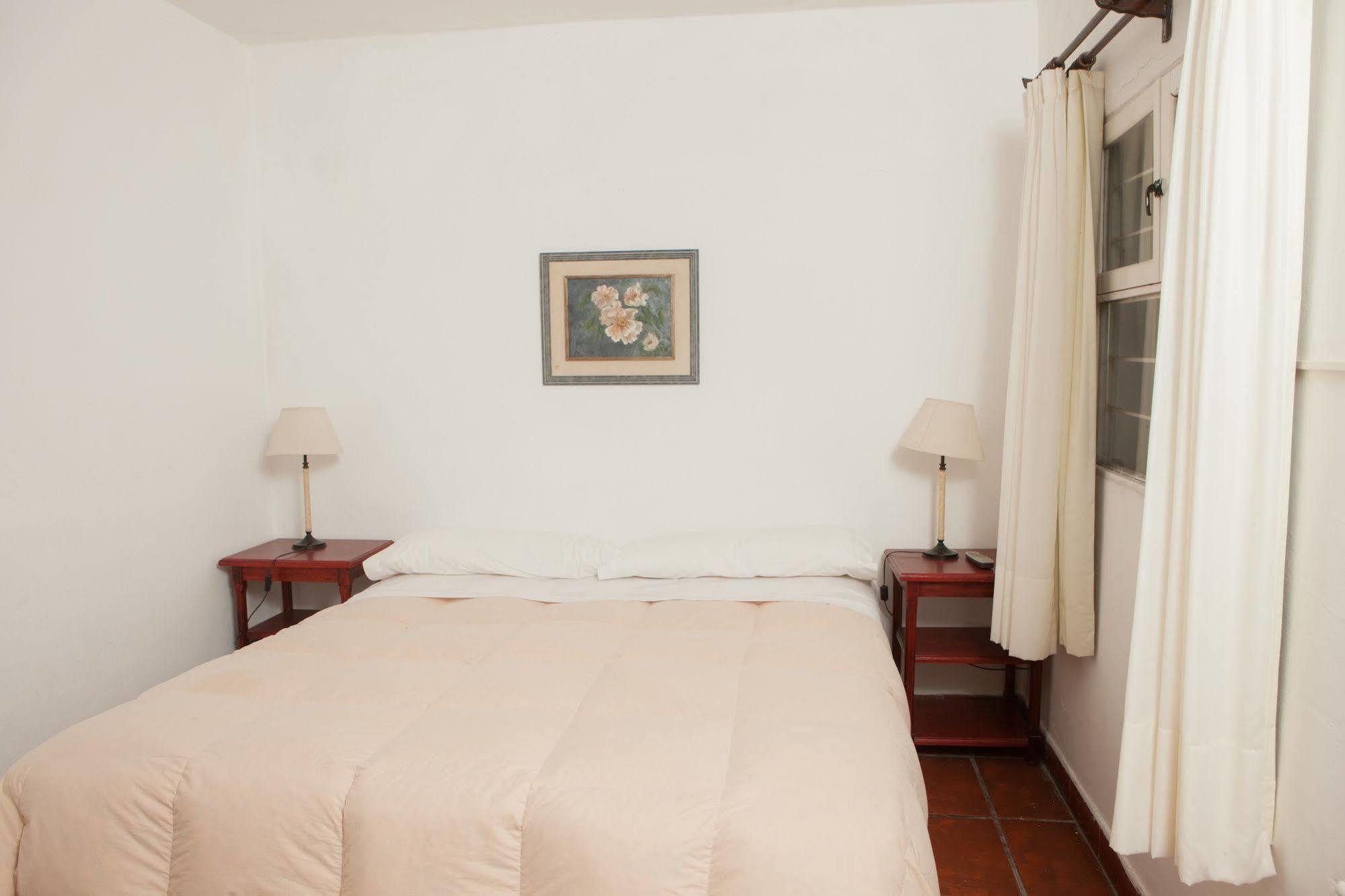 Las Moras Hotel San Lorenzo  Ngoại thất bức ảnh