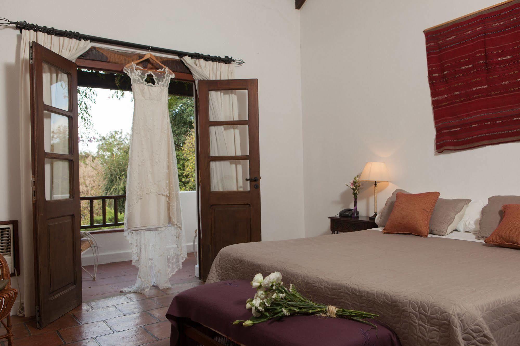 Las Moras Hotel San Lorenzo  Ngoại thất bức ảnh